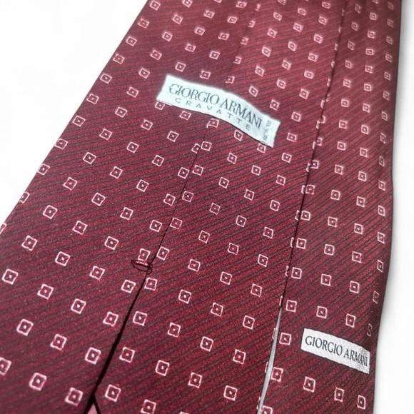 🔥 Armani Tie 🔥 - Picture 5 of 5